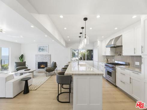 2442 S Coast Highway  3 , Laguna Beach, CA