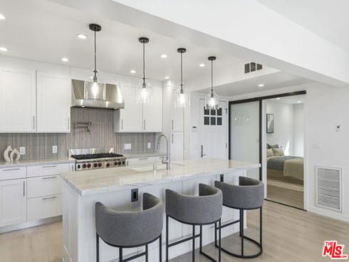 2442 S Coast Highway  3 , Laguna Beach, CA