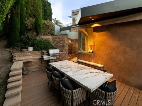 856 Diamond Street, Laguna Beach, CA