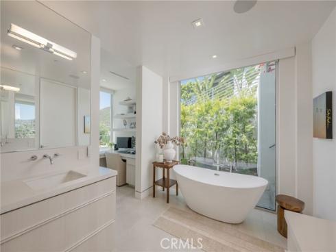 640 Temple Hills Drive, Laguna Beach, CA