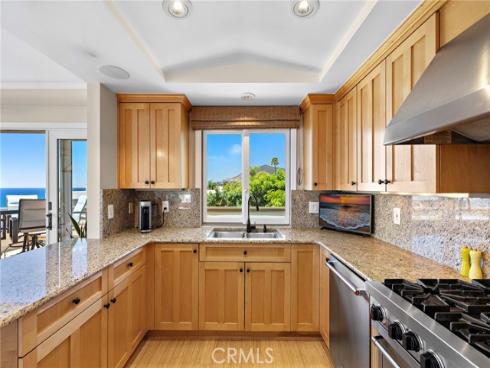 31953  10th   Avenue, Laguna Beach, CA