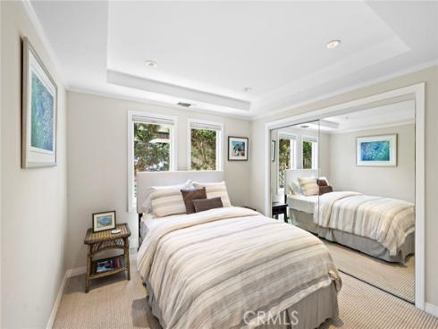 31953  10th   Avenue, Laguna Beach, CA