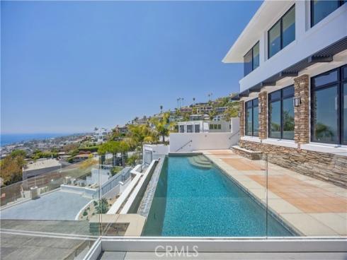 1076  Skyline   Drive, Laguna Beach, CA