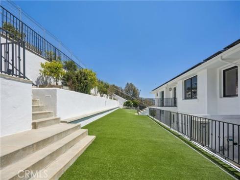 1076  Skyline   Drive, Laguna Beach, CA