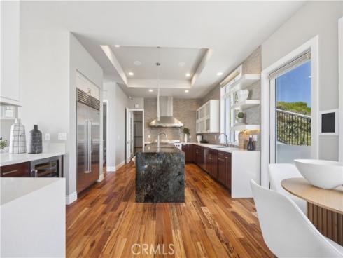1076  Skyline   Drive, Laguna Beach, CA