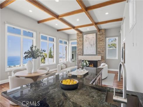 1076  Skyline   Drive, Laguna Beach, CA