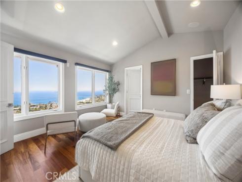 1076  Skyline   Drive, Laguna Beach, CA