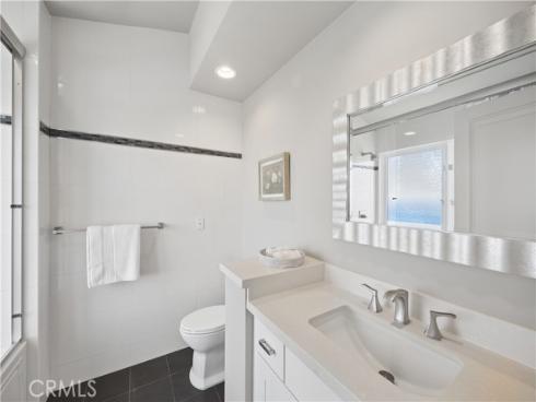 1076  Skyline   Drive, Laguna Beach, CA
