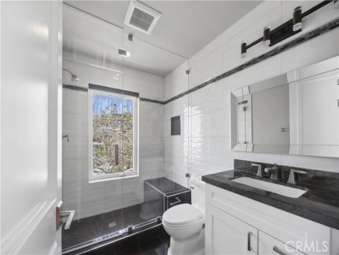 1076  Skyline   Drive, Laguna Beach, CA