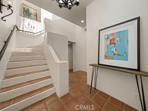 1046 Oro , Laguna Beach, CA