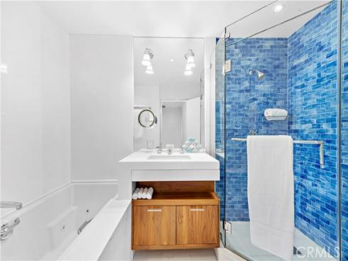 102  Blue Lagoon  , Laguna Beach, CA
