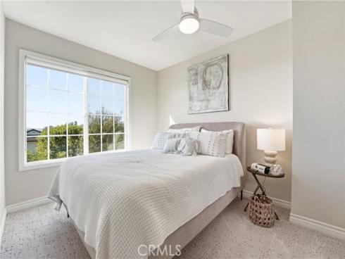 3078  Zell  , Laguna Beach, CA