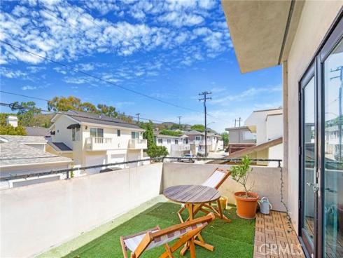 174  Cliff  B  Drive, Laguna Beach, CA