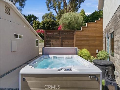 1474  Bluebird Canyon   Drive, Laguna Beach, CA