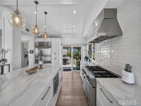 1  Vista Del Sol  , Laguna Beach, CA