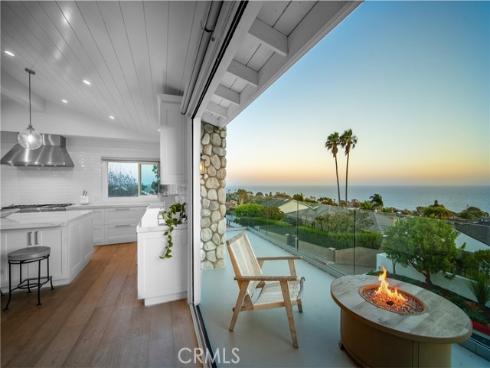 1  Vista Del Sol  , Laguna Beach, CA