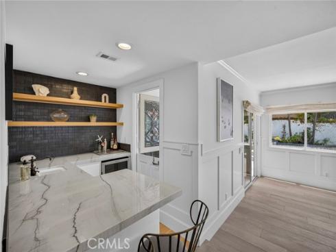 1  Vista Del Sol  , Laguna Beach, CA