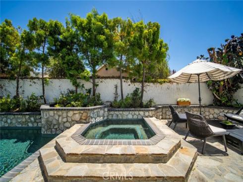 1  Vista Del Sol  , Laguna Beach, CA
