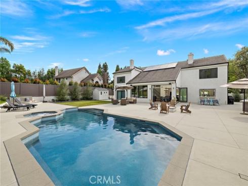 27562 Lost Trail Drive, Laguna Hills, CA
