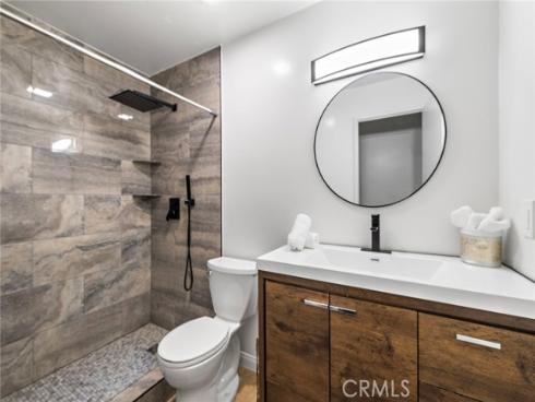 23512  Lipari  , Laguna Hills, CA