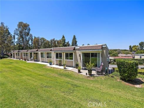 23382 Caminito Andreta 136 , Laguna Hills, CA