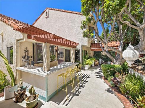 25962 Ernestine Court, Laguna Hills, CA