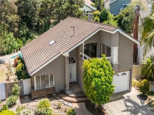 25502 Ponce Court