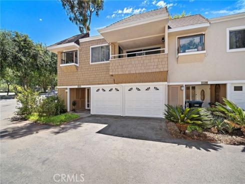 22212  Caminito Vino  , Laguna Hills, CA
