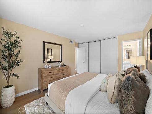 22212  Caminito Vino  , Laguna Hills, CA