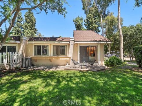 22212  Caminito Vino  , Laguna Hills, CA