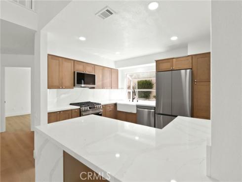 17  Rocky Creek  , Laguna Hills, CA