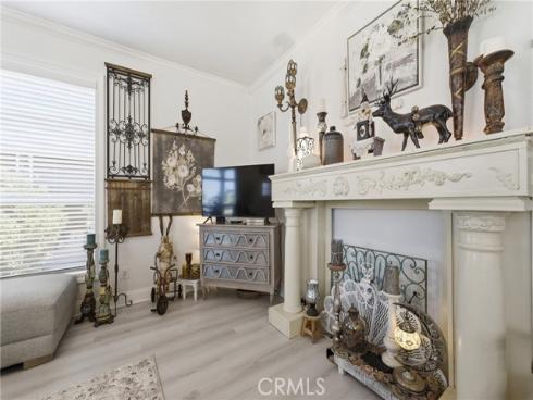 23301 Ridge Route #111 Drive, Laguna Hills, CA