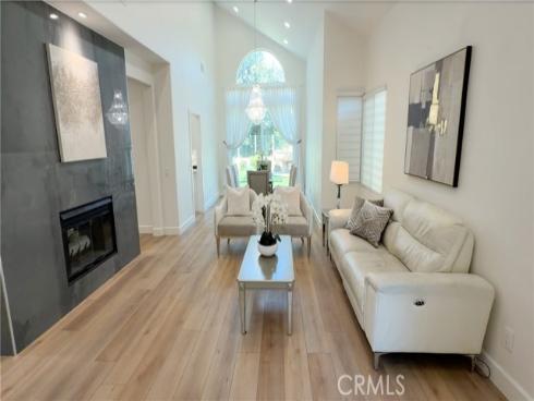 15 Tierra Vista , Laguna Hills, CA