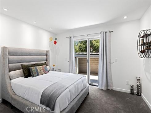 24852 Buckboard Lane, Laguna Hills, CA