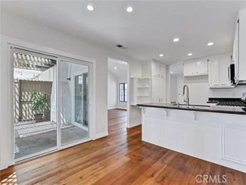 6 Shadow Hill , Laguna Hills, CA