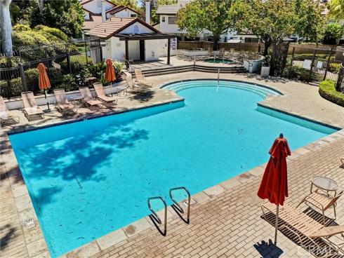 6  Shadow Hill  , Laguna Hills, CA