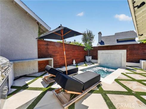 16 Deer Creek Lane, Laguna Hills, CA