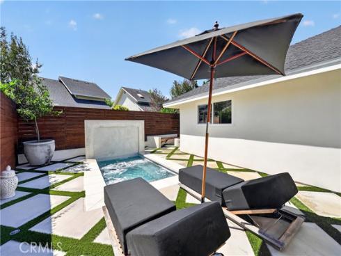 16 Deer Creek Lane, Laguna Hills, CA