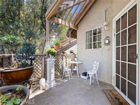 24441  Hillsdale  116  Avenue, Laguna Hills, CA