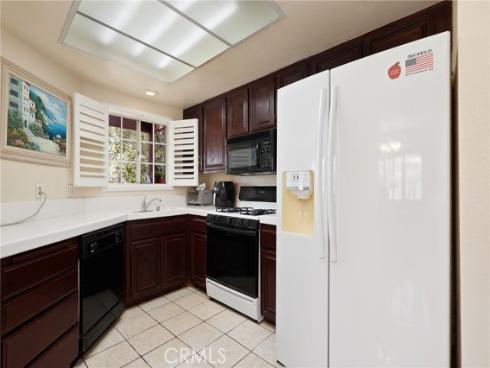24441  Hillsdale  116  Avenue, Laguna Hills, CA