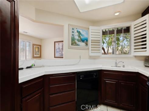 24441  Hillsdale  116  Avenue, Laguna Hills, CA
