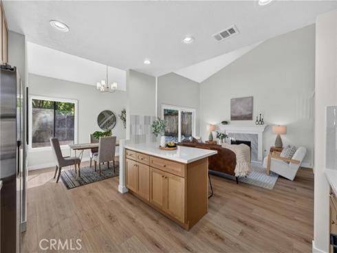 43 Oxbow Creek , Laguna Hills, CA