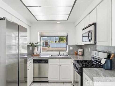 17 Jasmine Creek , Laguna Hills, CA
