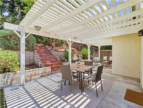 17 Jasmine Creek , Laguna Hills, CA