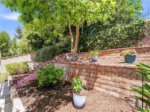 17 Jasmine Creek , Laguna Hills, CA