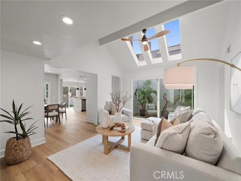 29792  Running Deer  , Laguna Niguel, CA