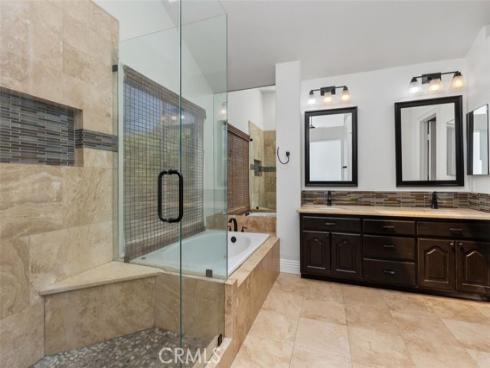 21  Agia  , Laguna Niguel, CA