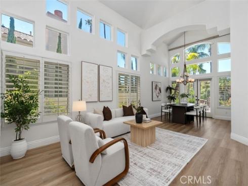 21  Agia  , Laguna Niguel, CA