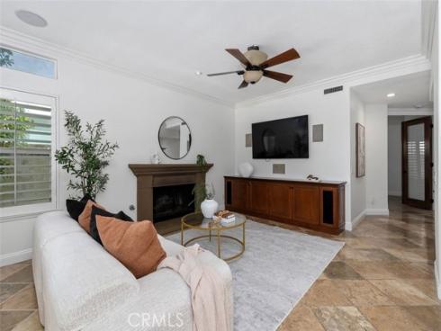 21  Agia  , Laguna Niguel, CA