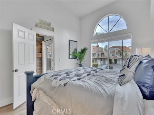 25072  Leucadia  E , Laguna Niguel, CA
